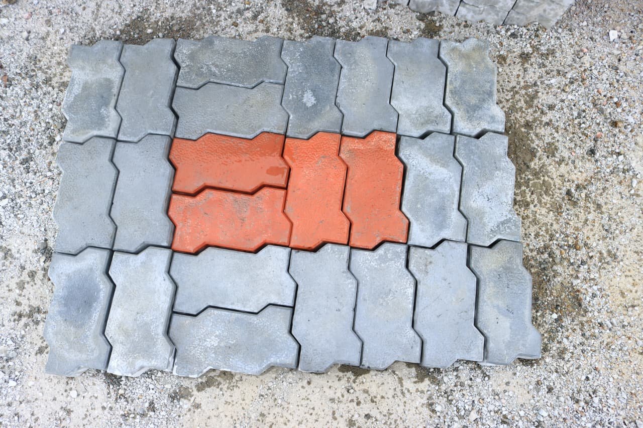 Sai Balaji Paver #4 - Heavy-Duty Zigzag - Interlocking Paver Block Virudhunagar